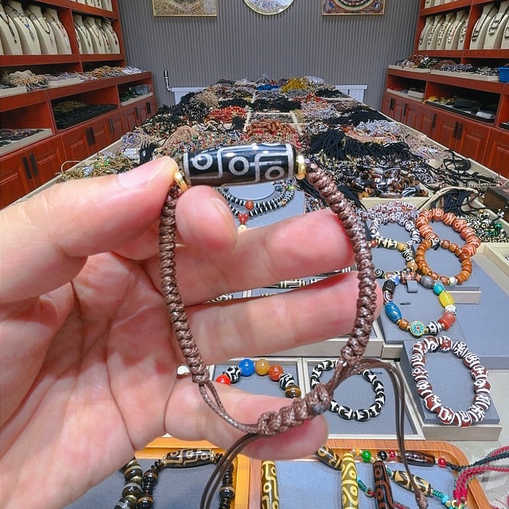 未镶嵌玛瑙/玉髓珠宝奇石