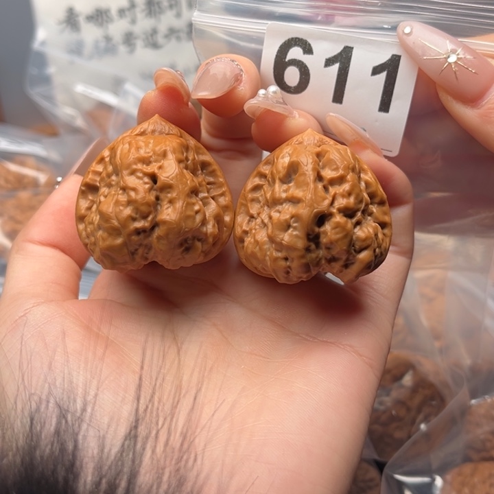 吊坠文玩核桃三角勉点39/44