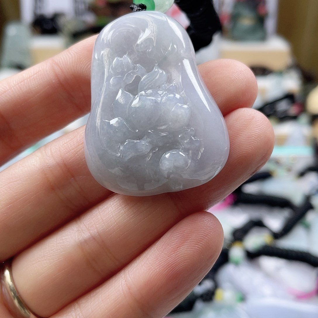 翡翠颈饰未镶嵌0495挂件