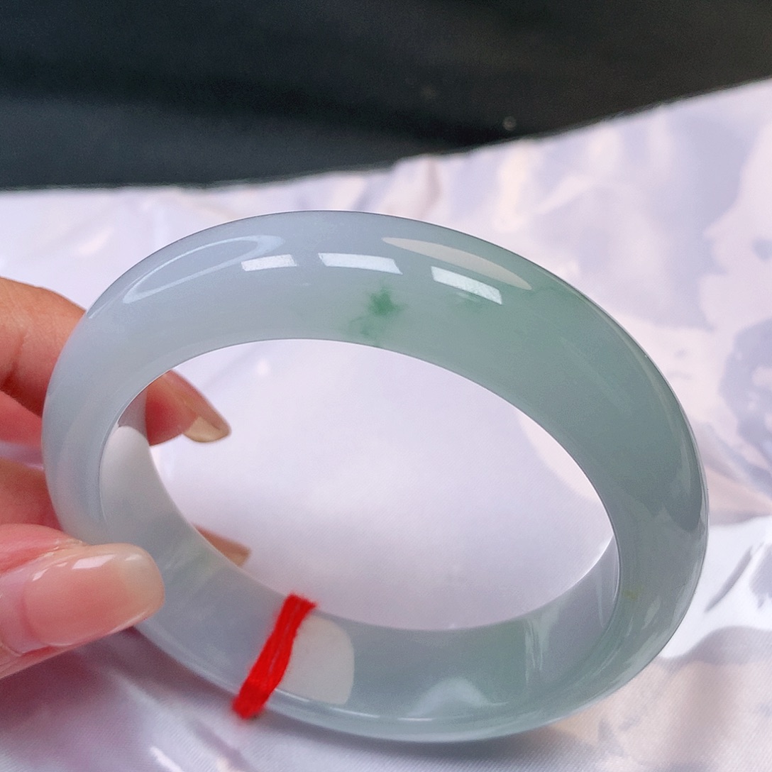 翡翠手镯未镶嵌流**火翡翠A货手镯233号