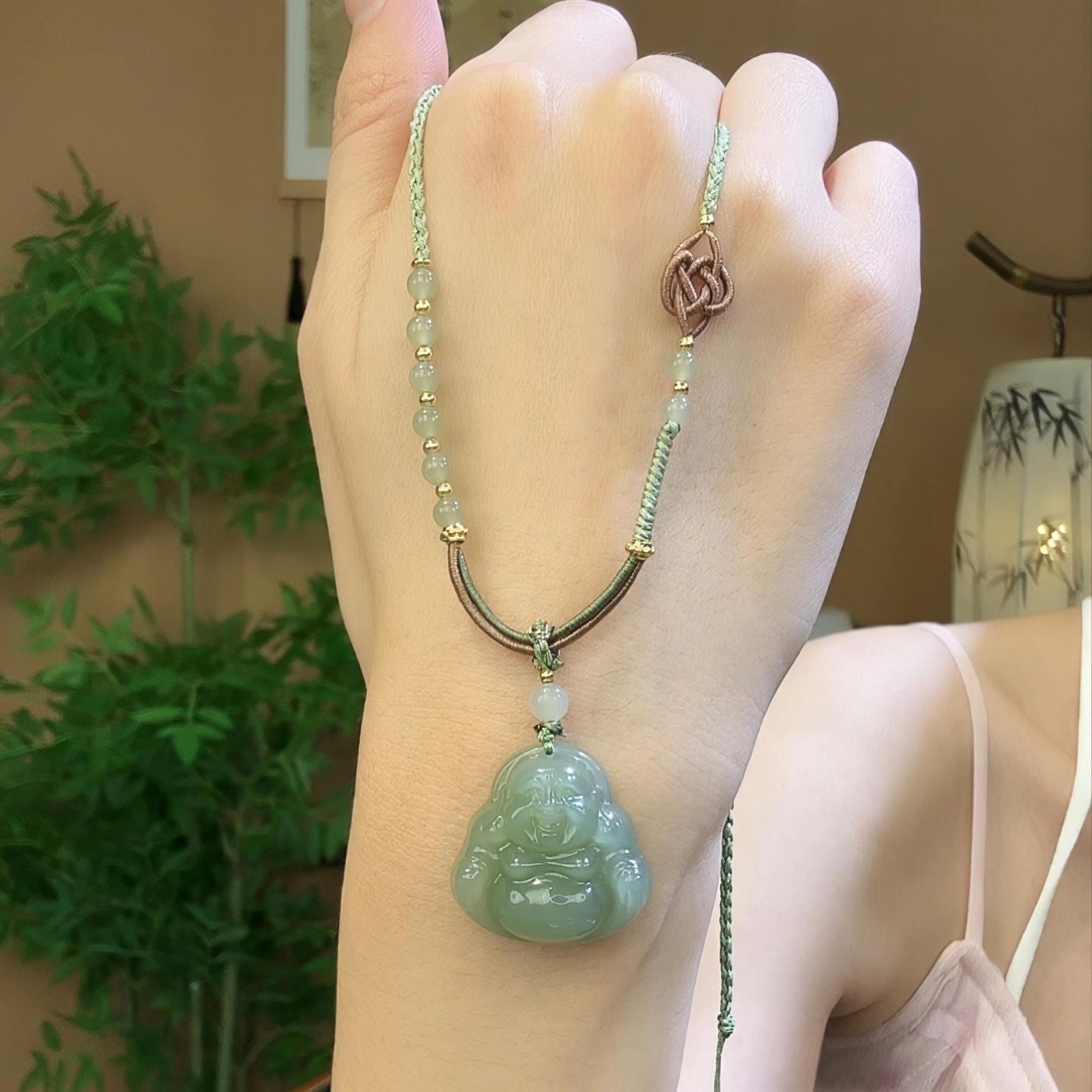 [钰儿货头礼物]天然和田玉卡25mm手雕佛公+设计款绳子多样性发一