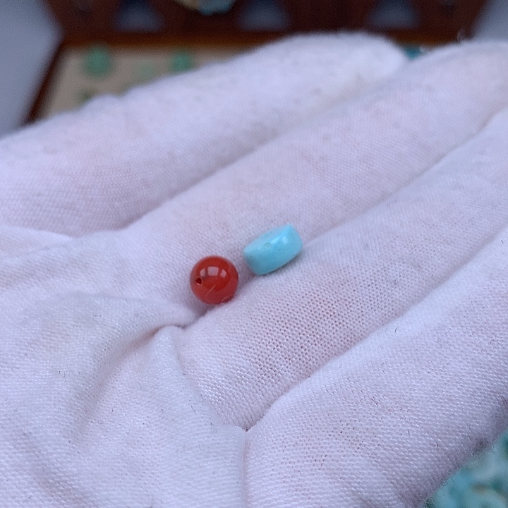南红玛瑙未镶嵌珠宝奇石