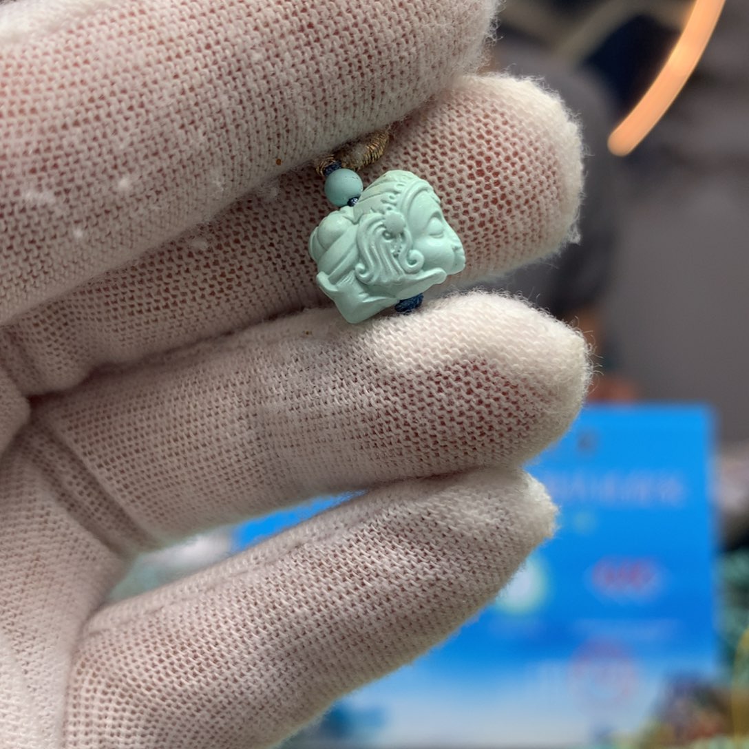 绿松石挂件未镶嵌