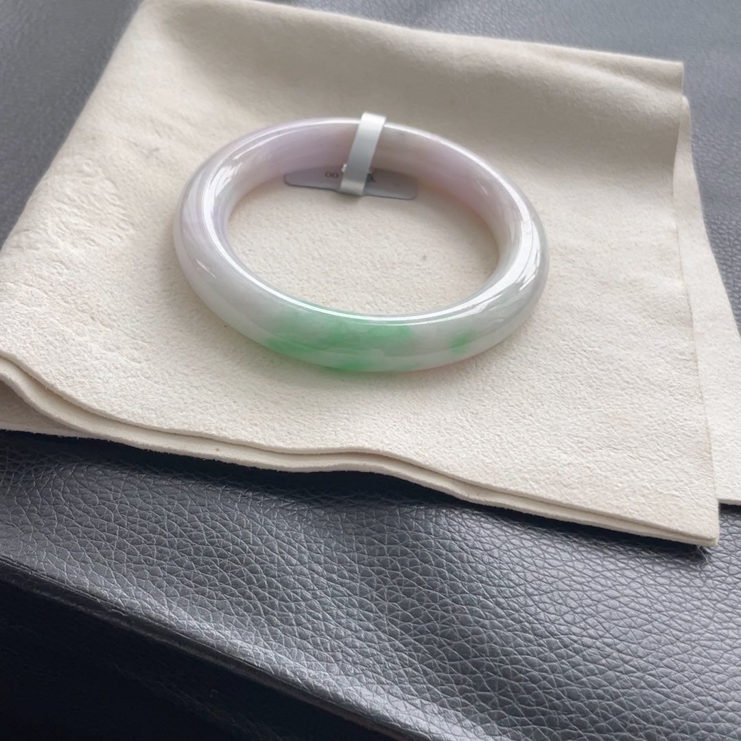 翡翠未镶嵌手镯纹裂57.7