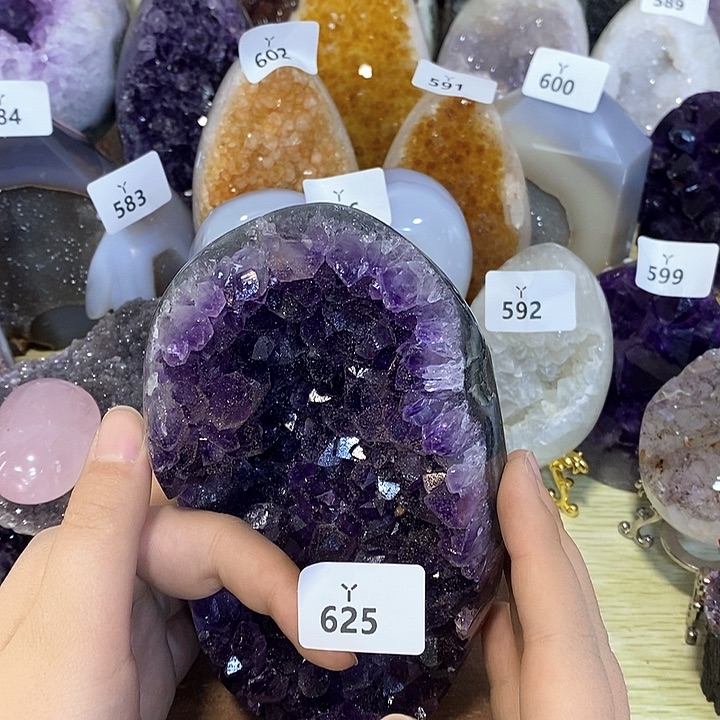 紫晶大型摆件（非配饰）未镶嵌