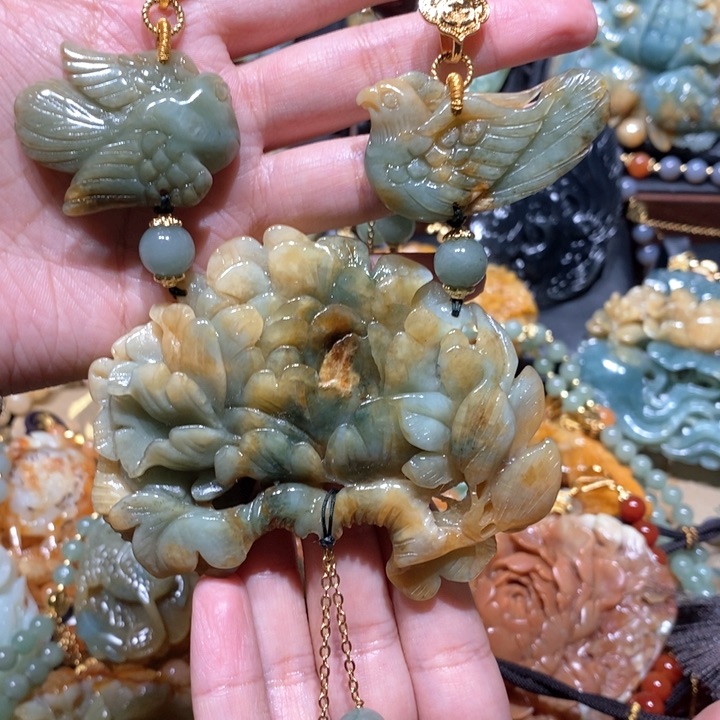 岫玉毛衣链未镶嵌