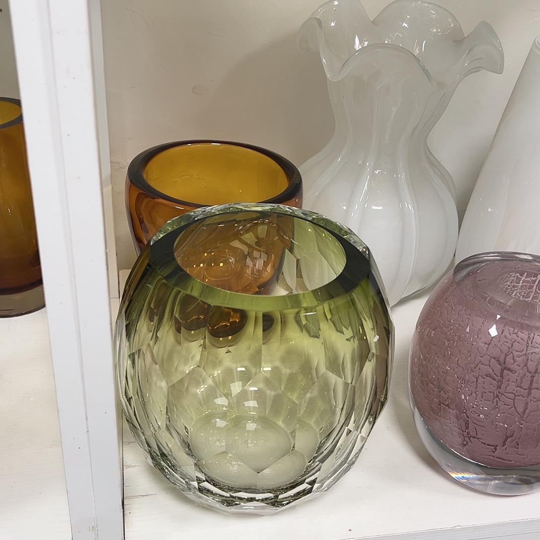 琉璃高21轻奢琉璃花器正常手工痕迹