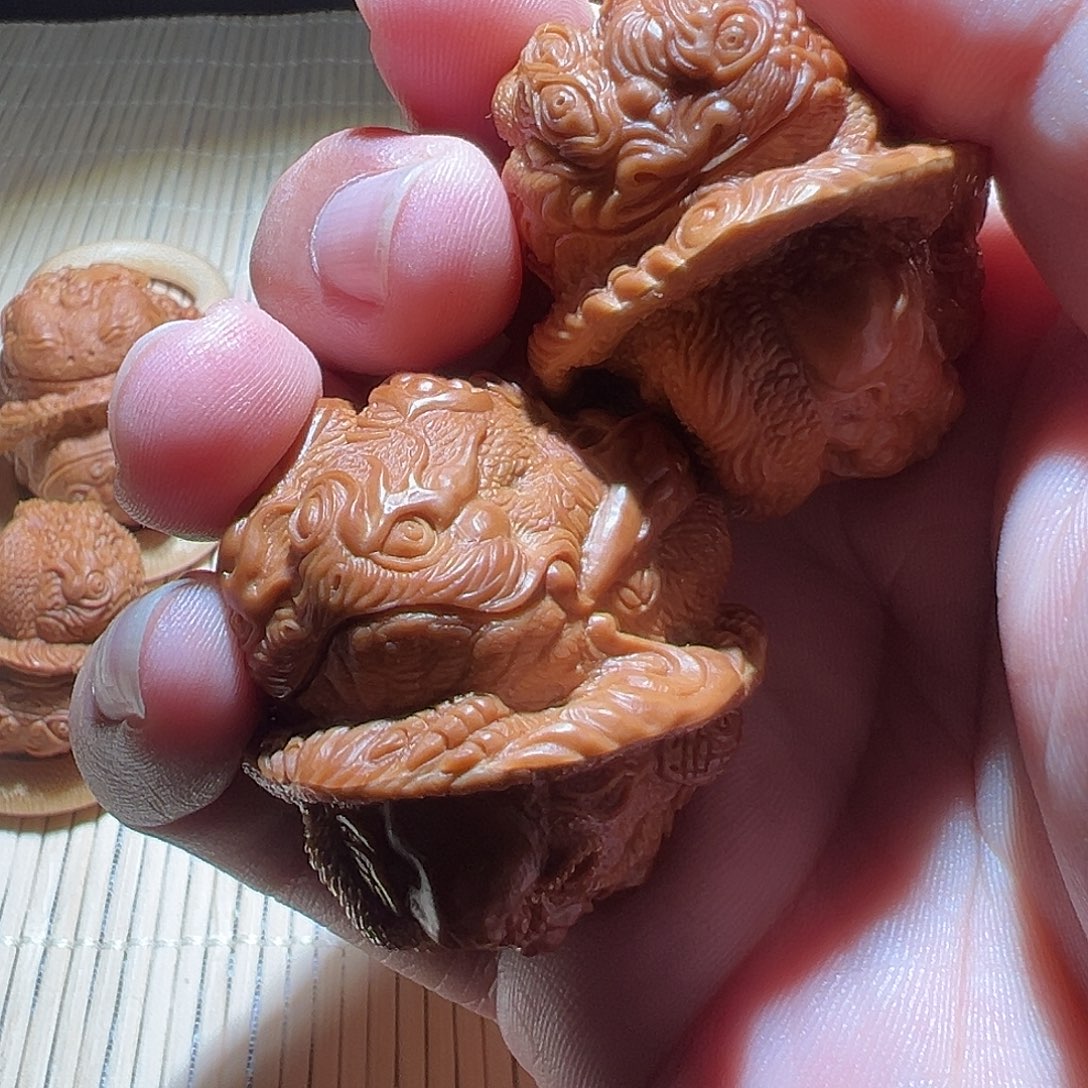 刘***熙手串/手链核桃妖蟾手把件