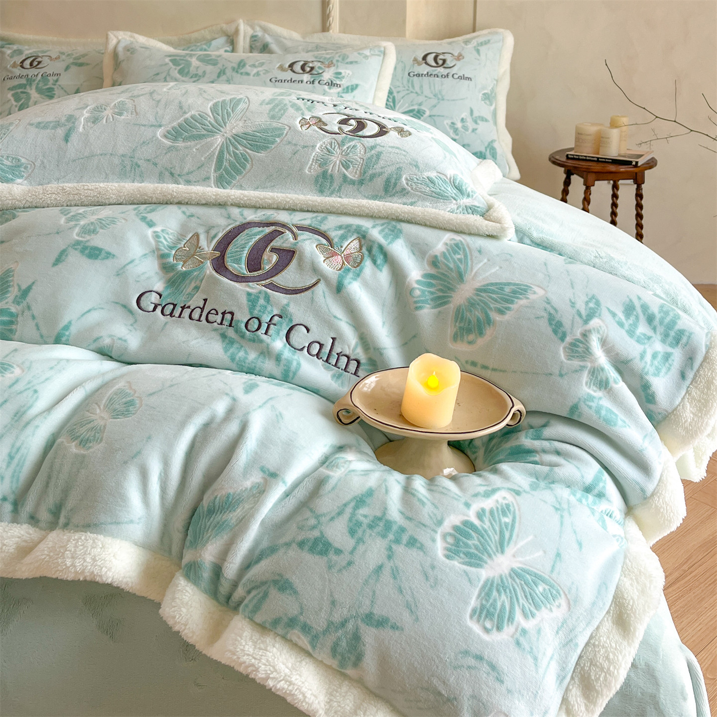 高端9斤320克雕花绒刺绣立体剪花纯色牛奶绒四件套双面绒绒4件套