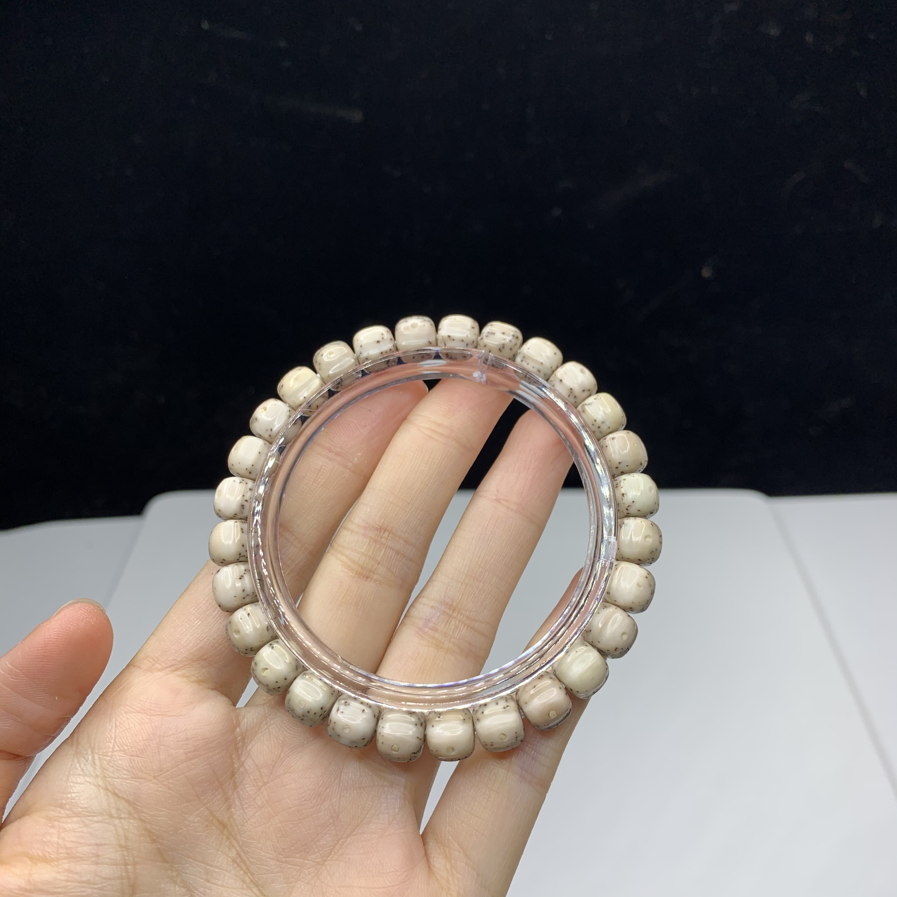 奇异珠糯冰玉化小冰糖8×7正月大留白月朗星稀星月菩提单24k标手串