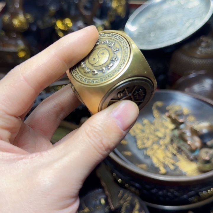 铜器把玩摆件链接