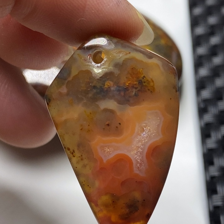 玛瑙/玉髓颈饰未镶嵌