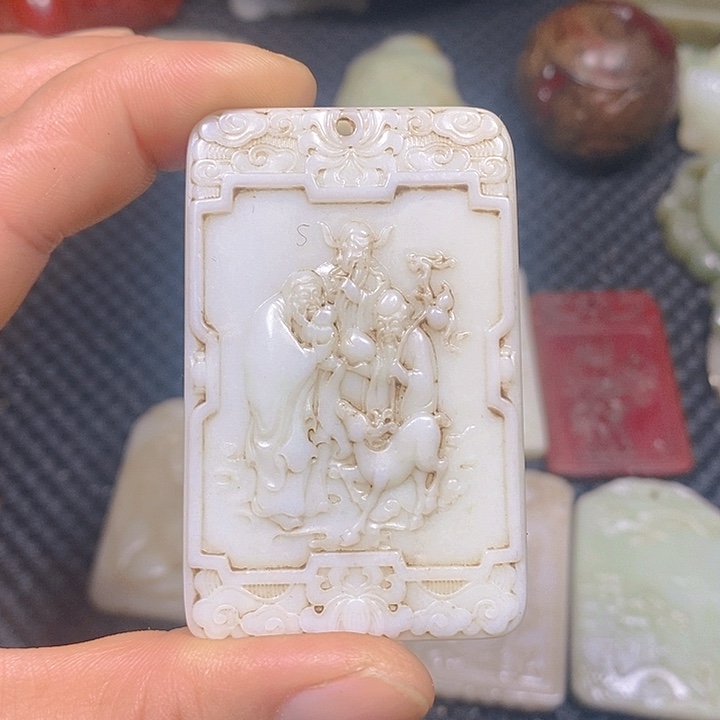 未镶嵌手链和田玉（糖玉）