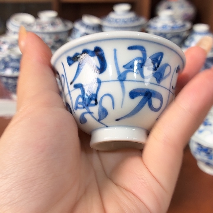 陶瓷，。                    