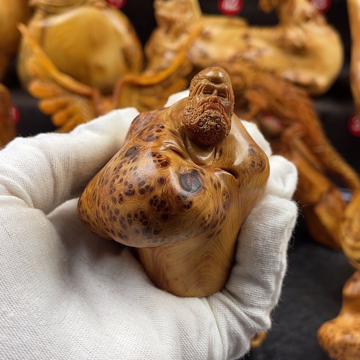 柏木（崖柏）达摩手把件