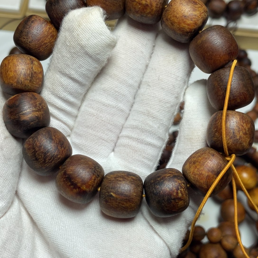 塞***客扇子贡木手串定制1516