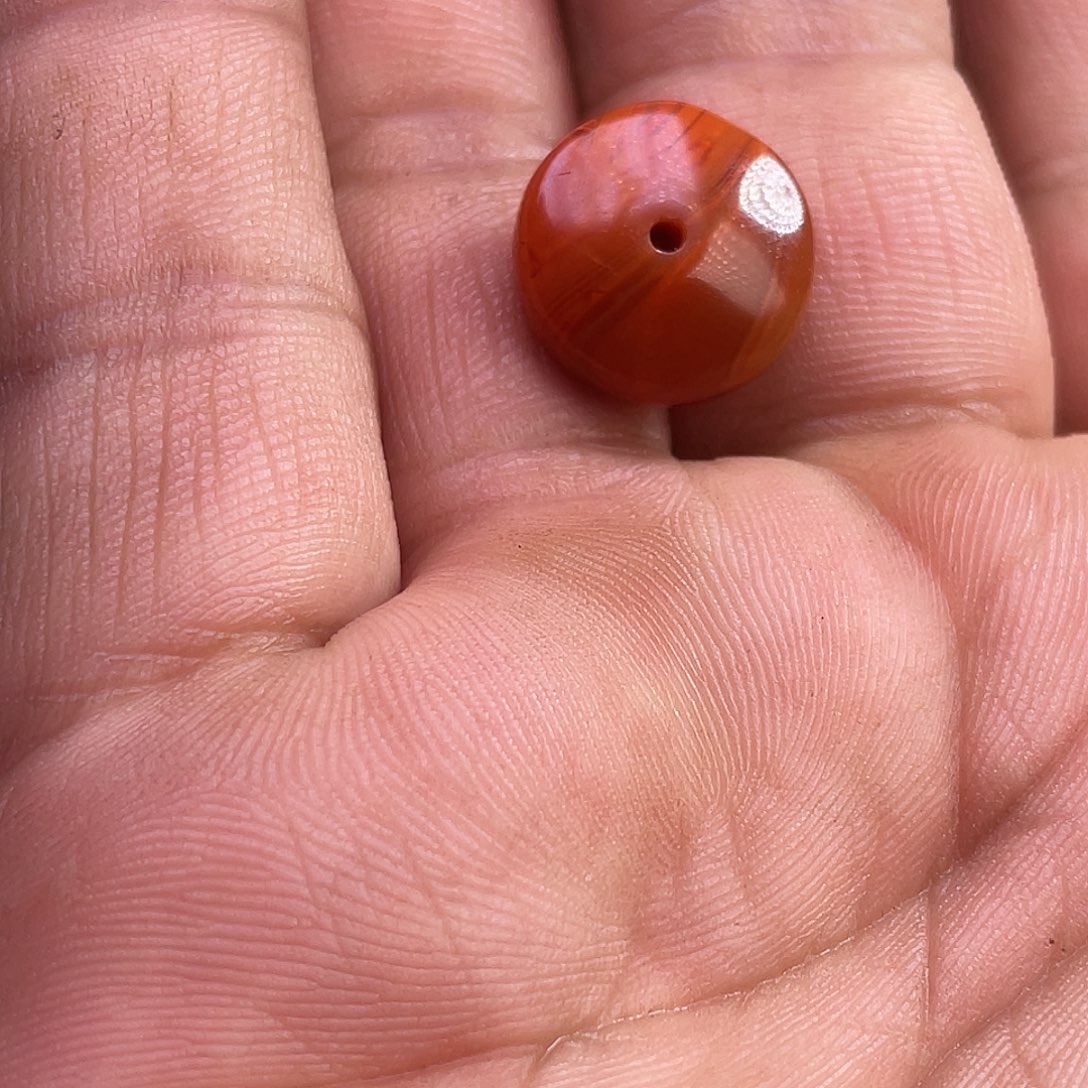 南红玛瑙珠子未镶嵌白**u