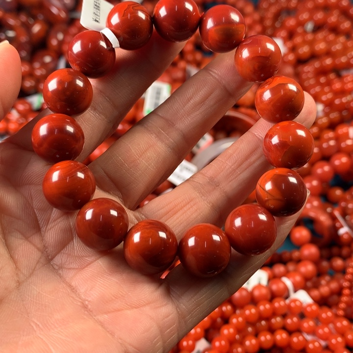 南红玛瑙手链未镶嵌帝*王