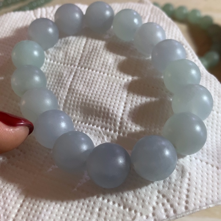 翡翠手串未镶嵌天然翡翠手串