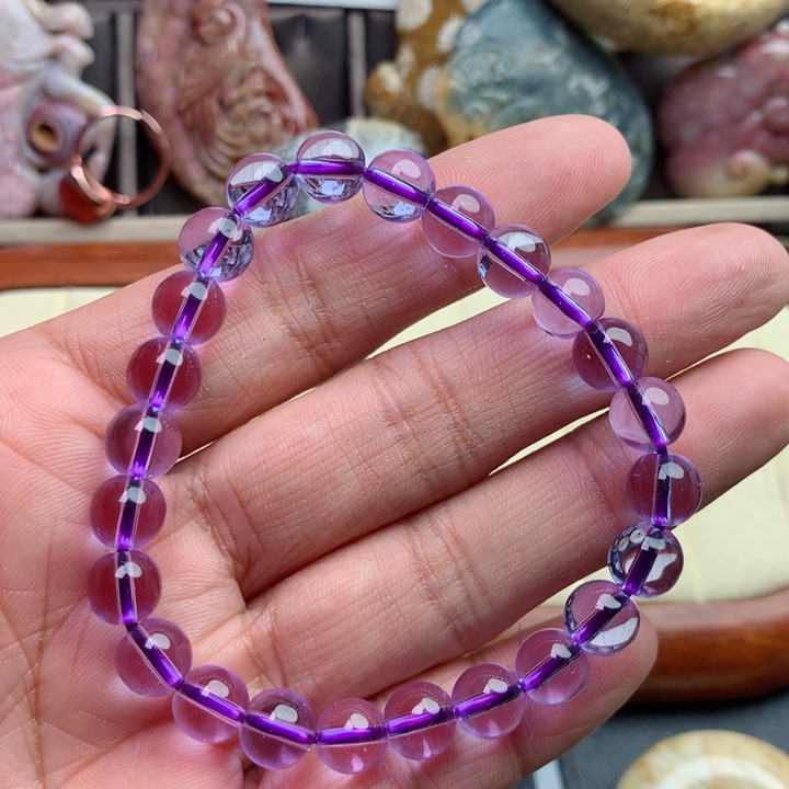 硅化珊瑚（珊瑚玉）颈饰未镶嵌