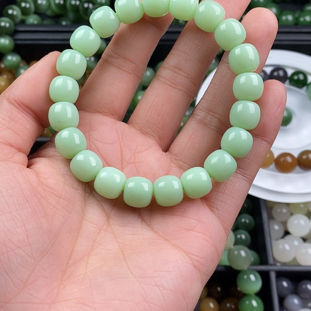 和田玉未镶嵌珠宝半成品