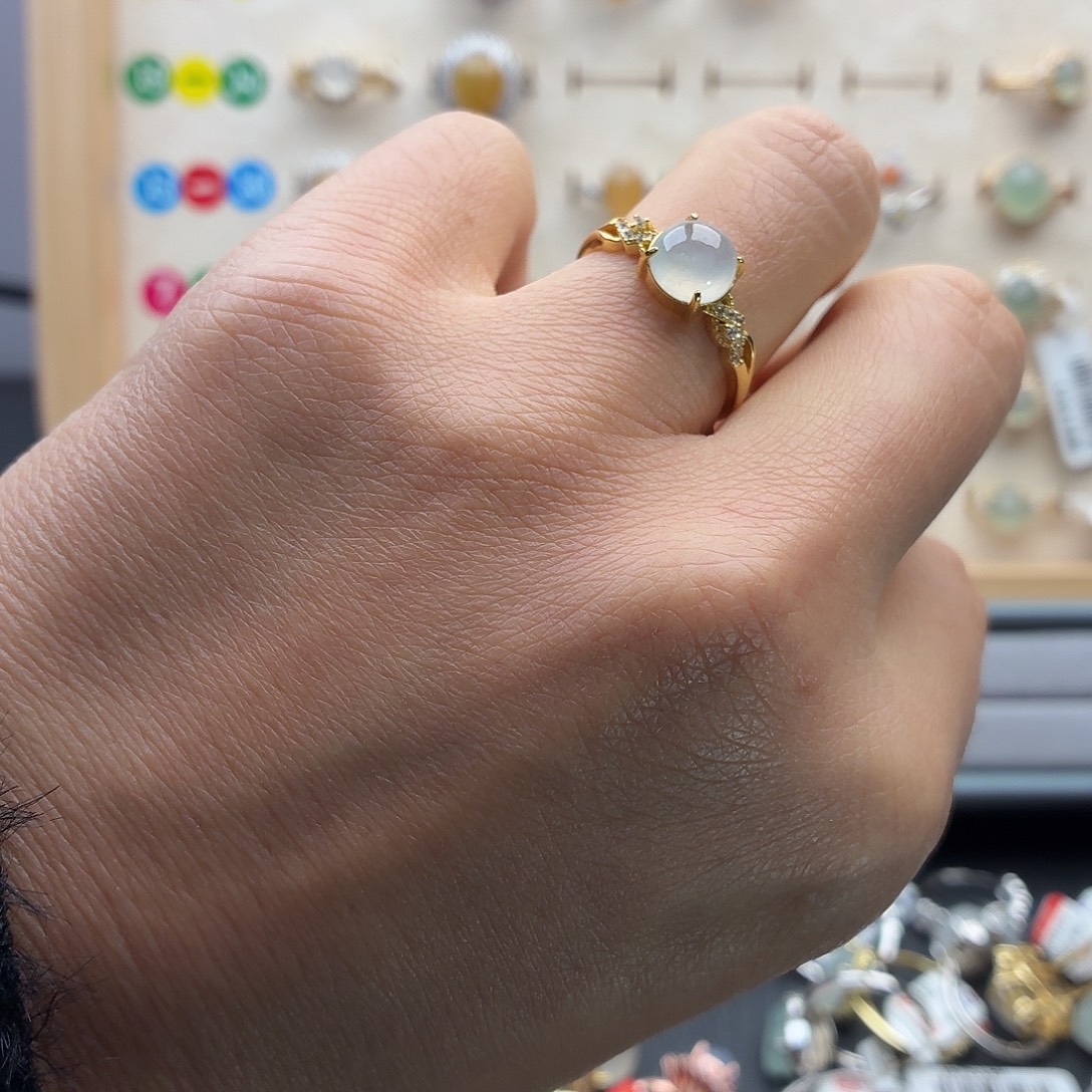 翡翠未镶嵌戒指天然缅甸A货翡翠，假一赔三