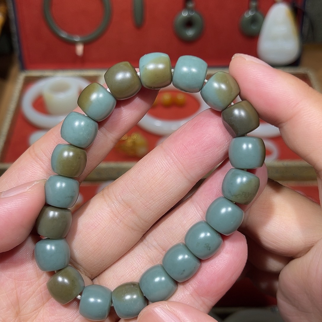 手链未镶嵌和田玉