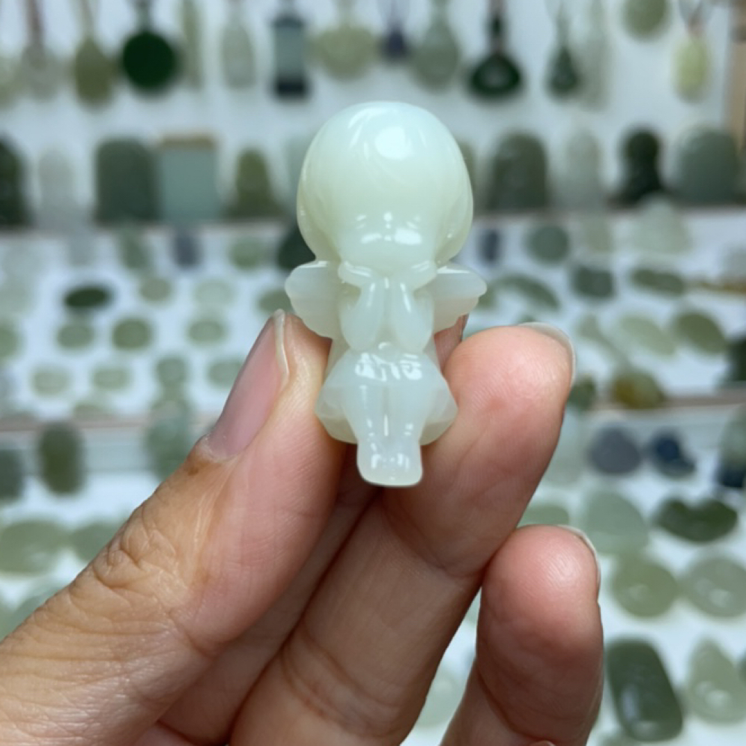 和田玉小天使吊坠
