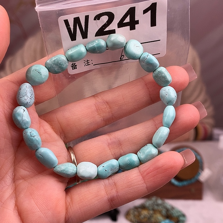 绿松石未镶嵌原矿