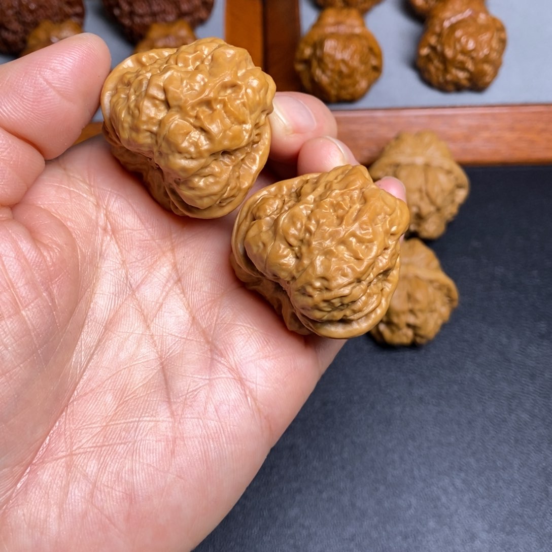 文玩核桃把件38蛤蟆头