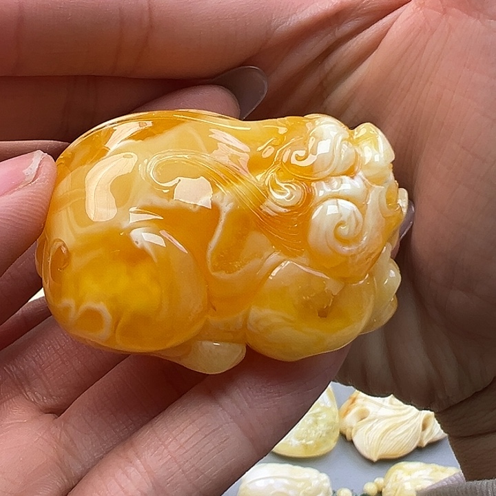 b***m蜜蜡未镶嵌珠宝奇石