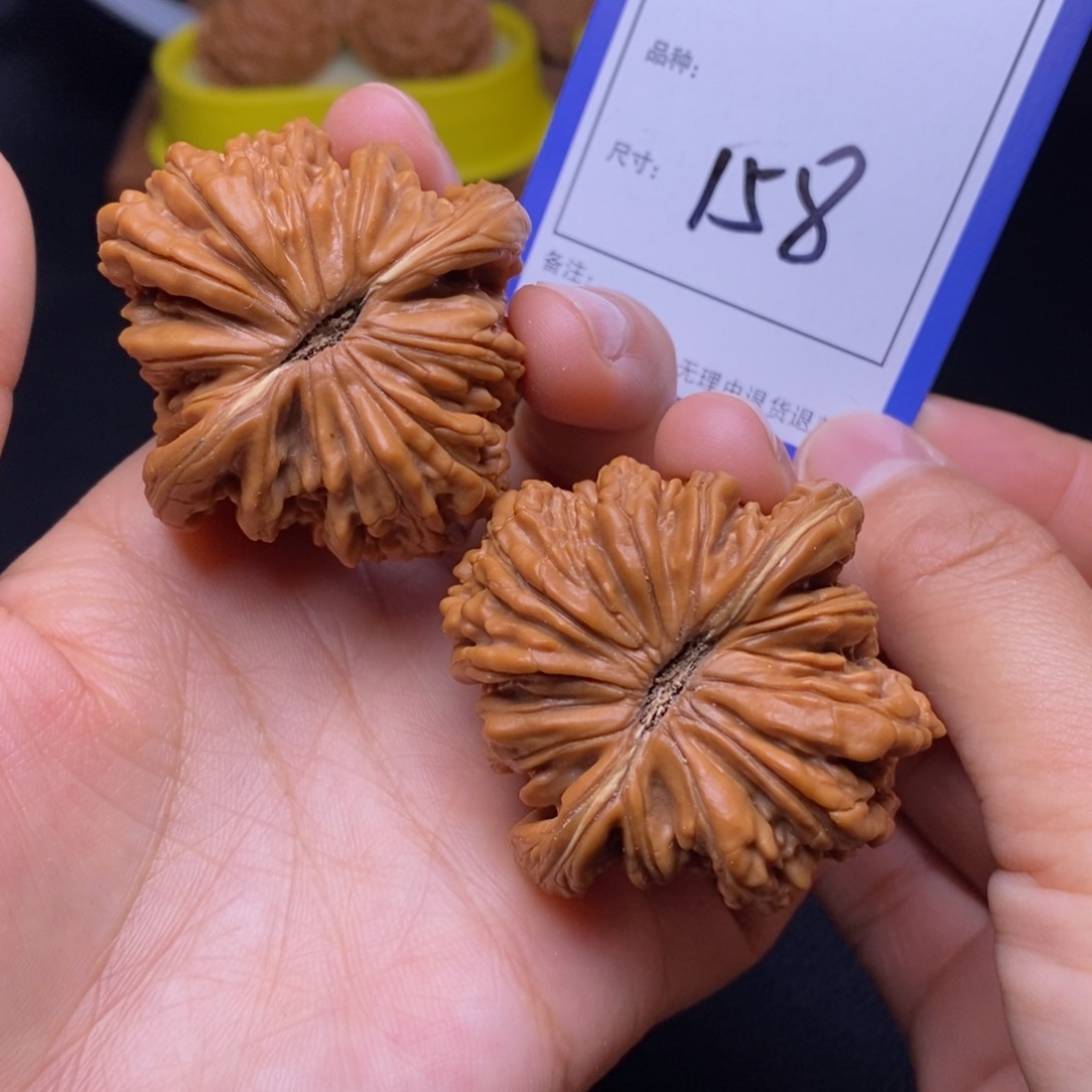 文玩核桃把件47四座楼158