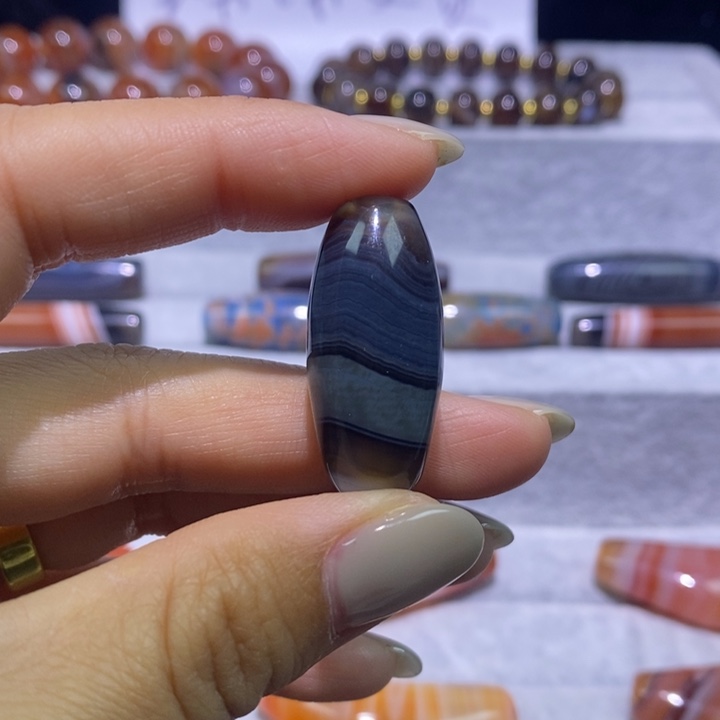 玛瑙/玉髓未镶嵌颈饰