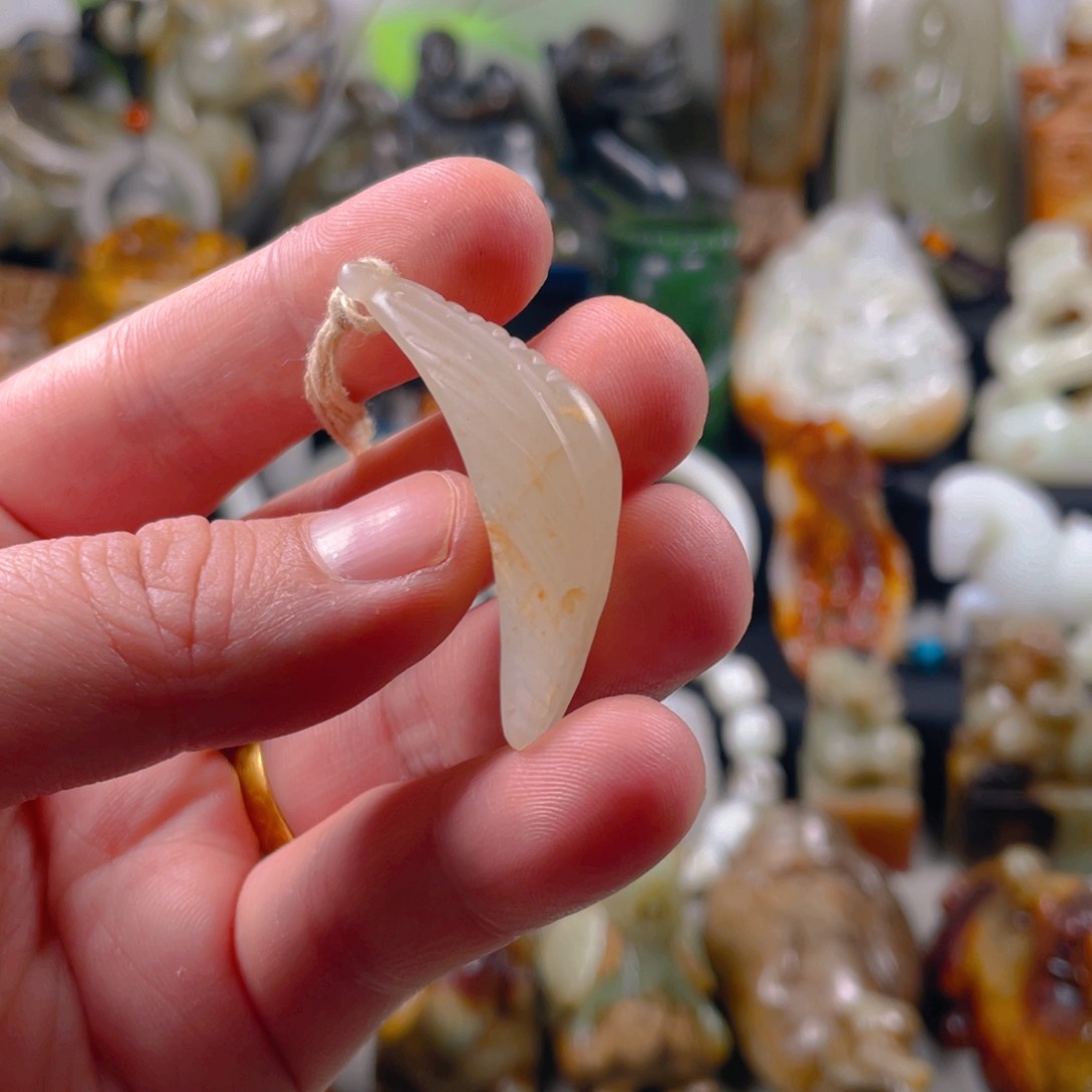 和田玉挂件未镶嵌4