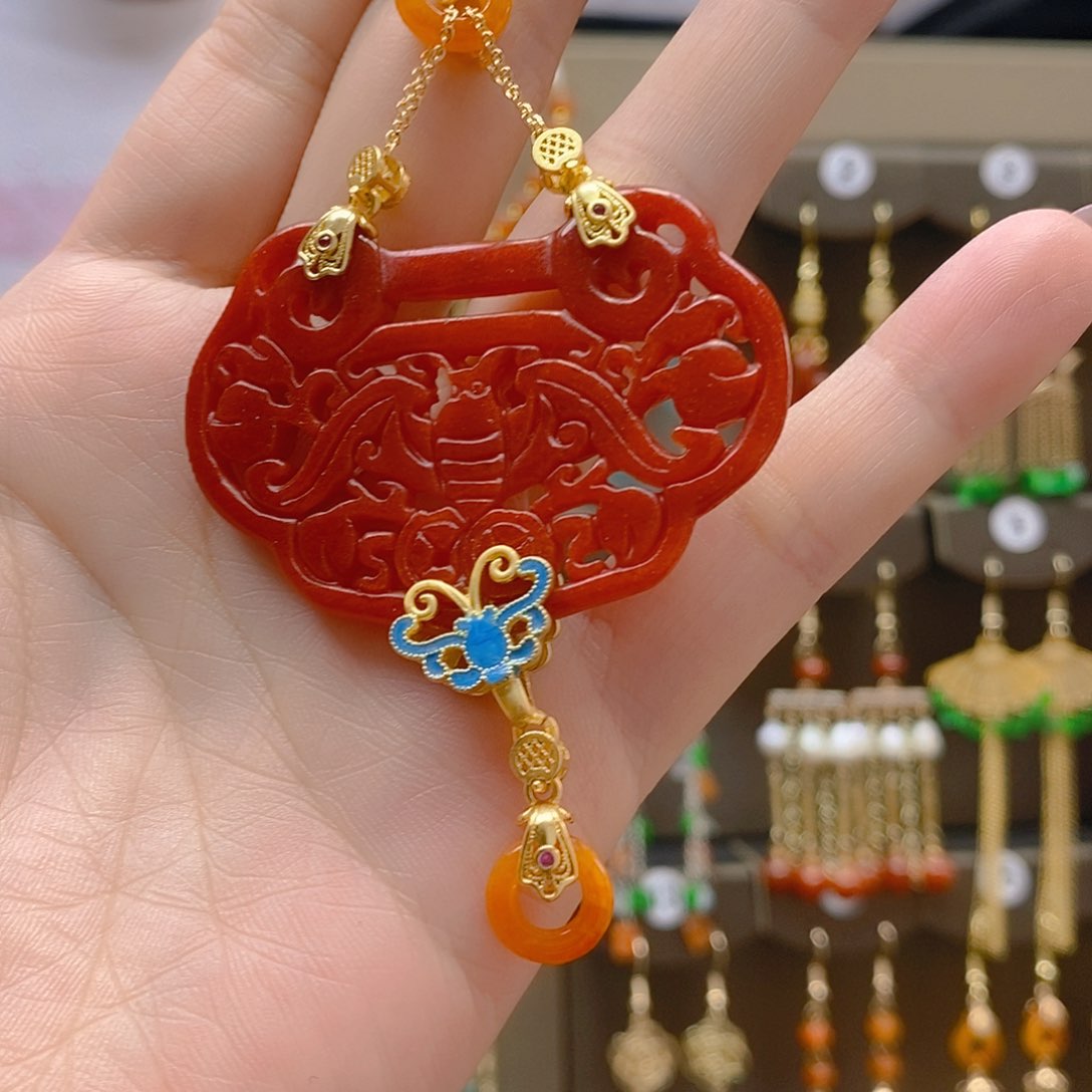 翡翠合金耳饰翡翠