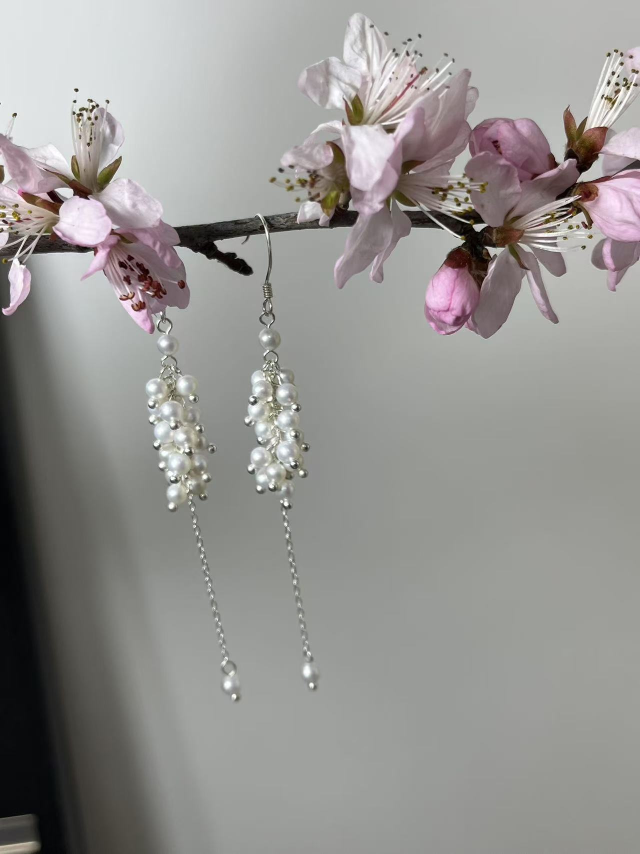 手工葡萄串珍珠耳环