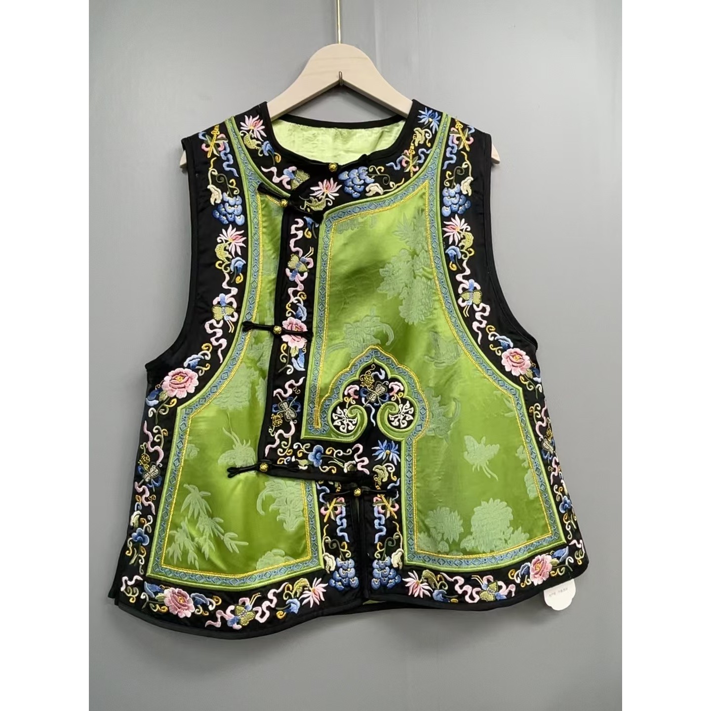 香云纱女款2025年新款今年流行女装新中式重工刺绣绿色马甲325