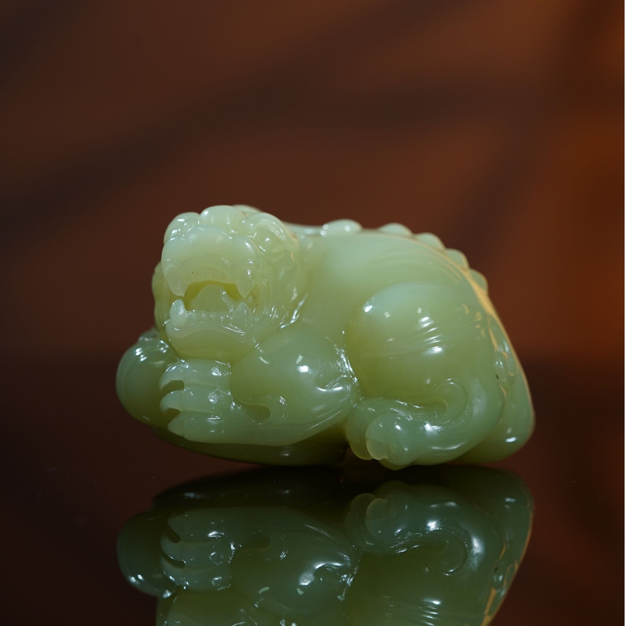 和田玉若羌黄口貔貅手把件267.82g L251108037 B