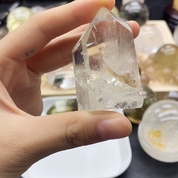 珠宝半成品水晶未镶嵌137水晶