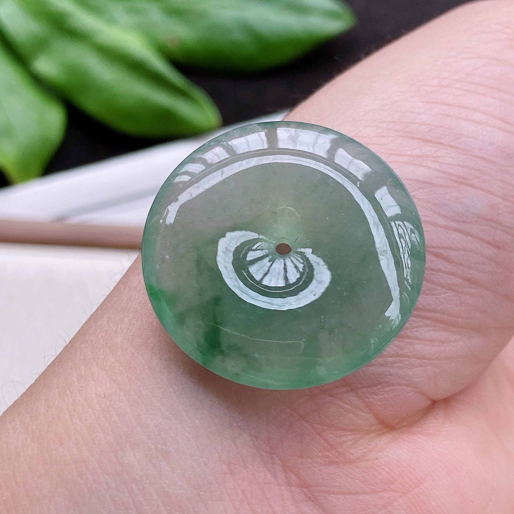 天然翡翠A货冰种水润飘花平安扣吊坠