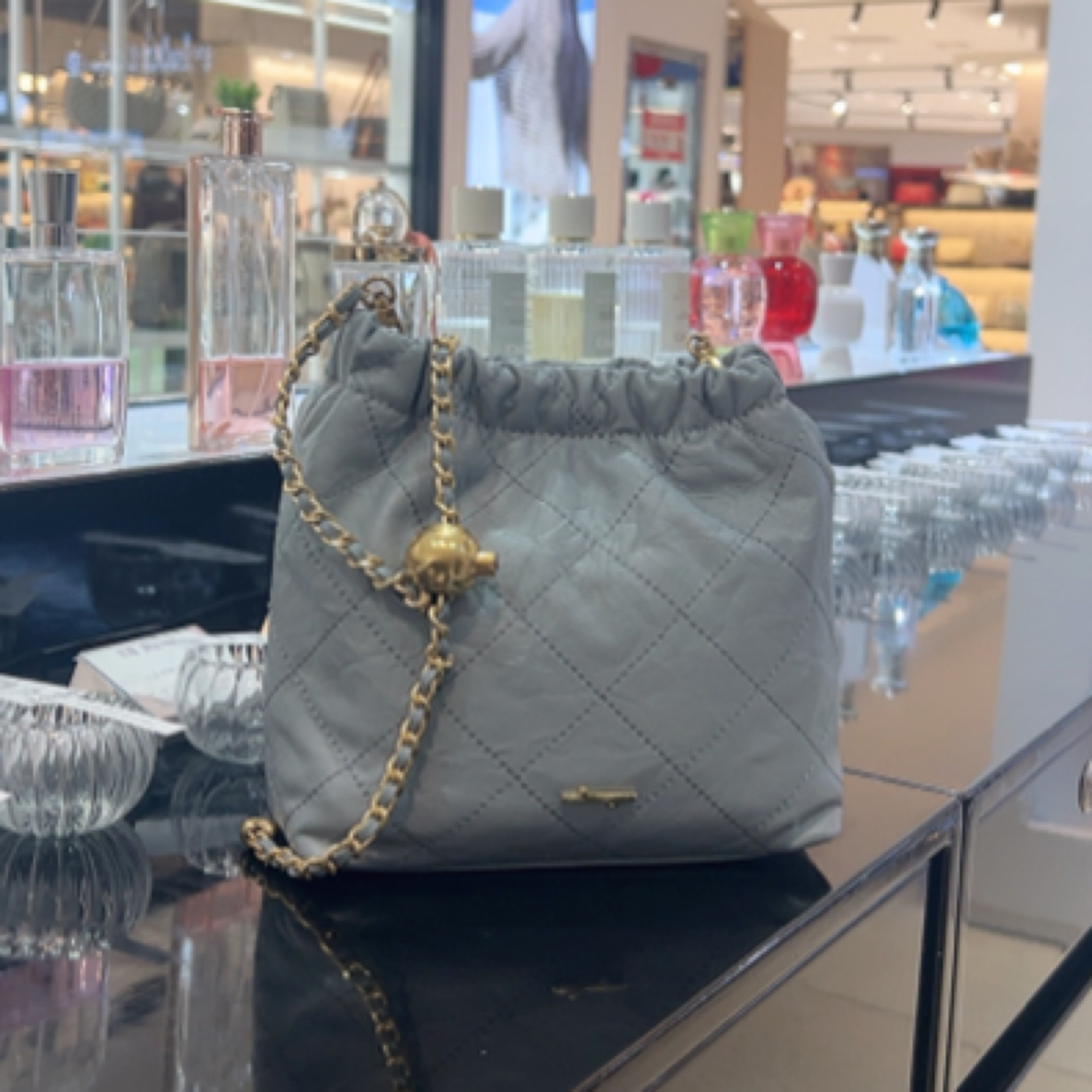 食草堂时尚个性链条⛓️云朵包 尔烟