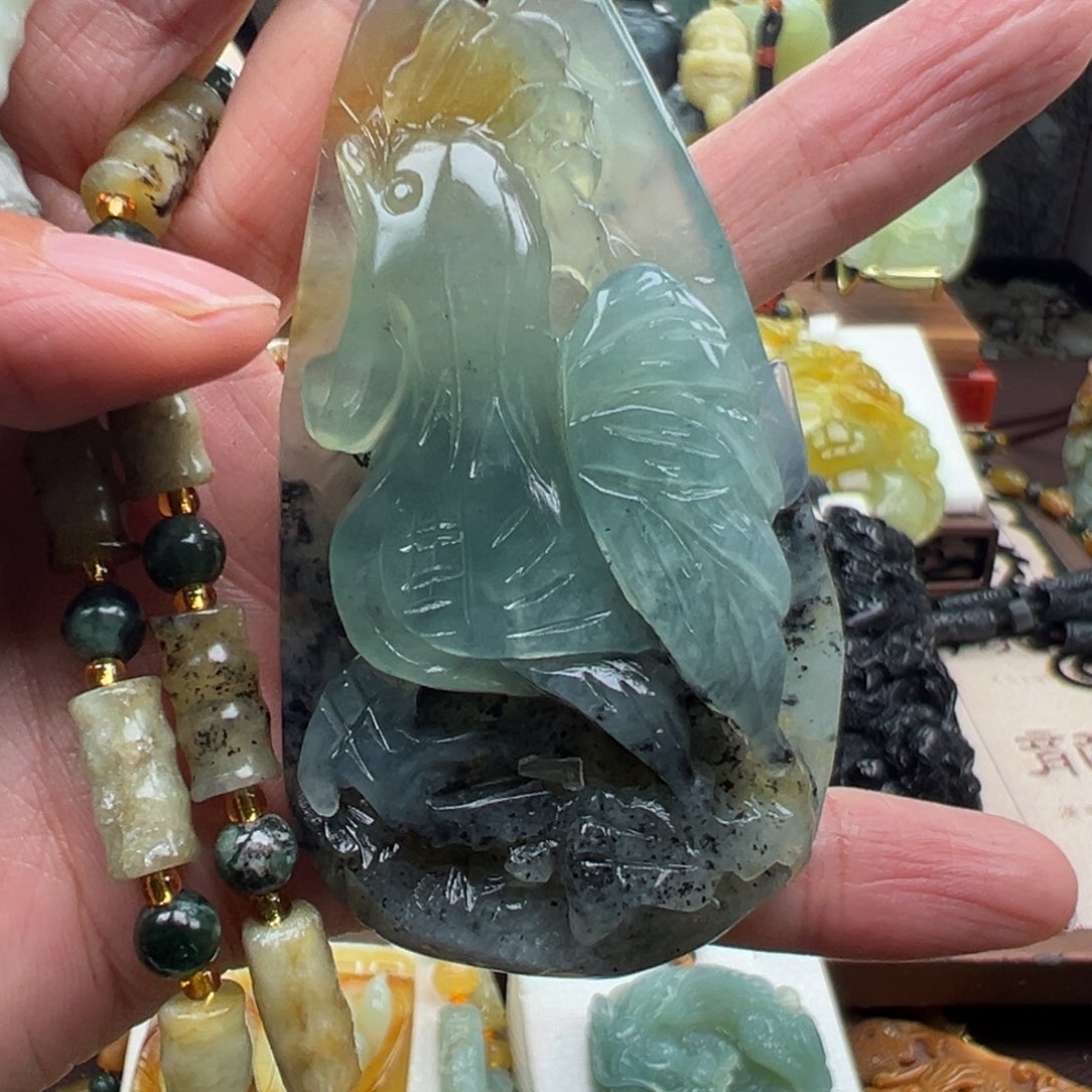 岫玉未镶嵌挂件挂件