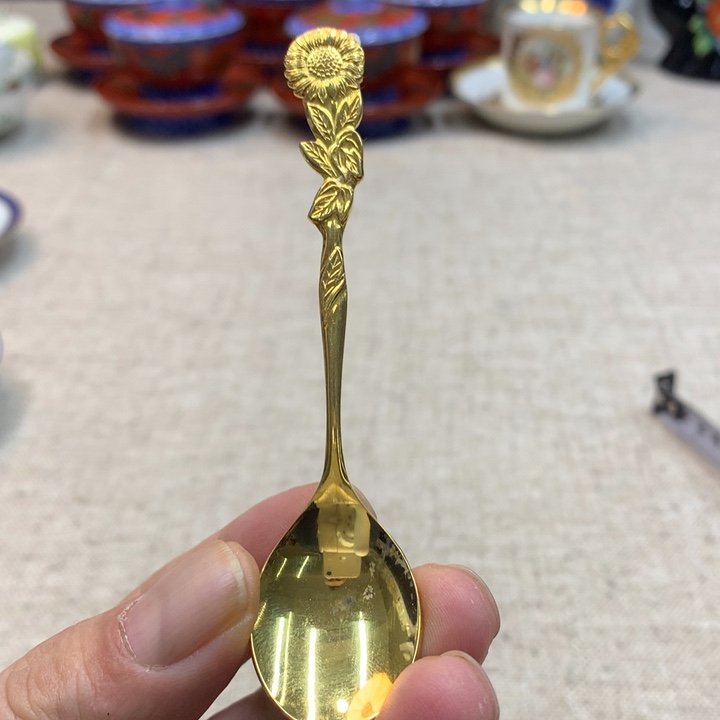 金瓷阁家的美丽瓷器