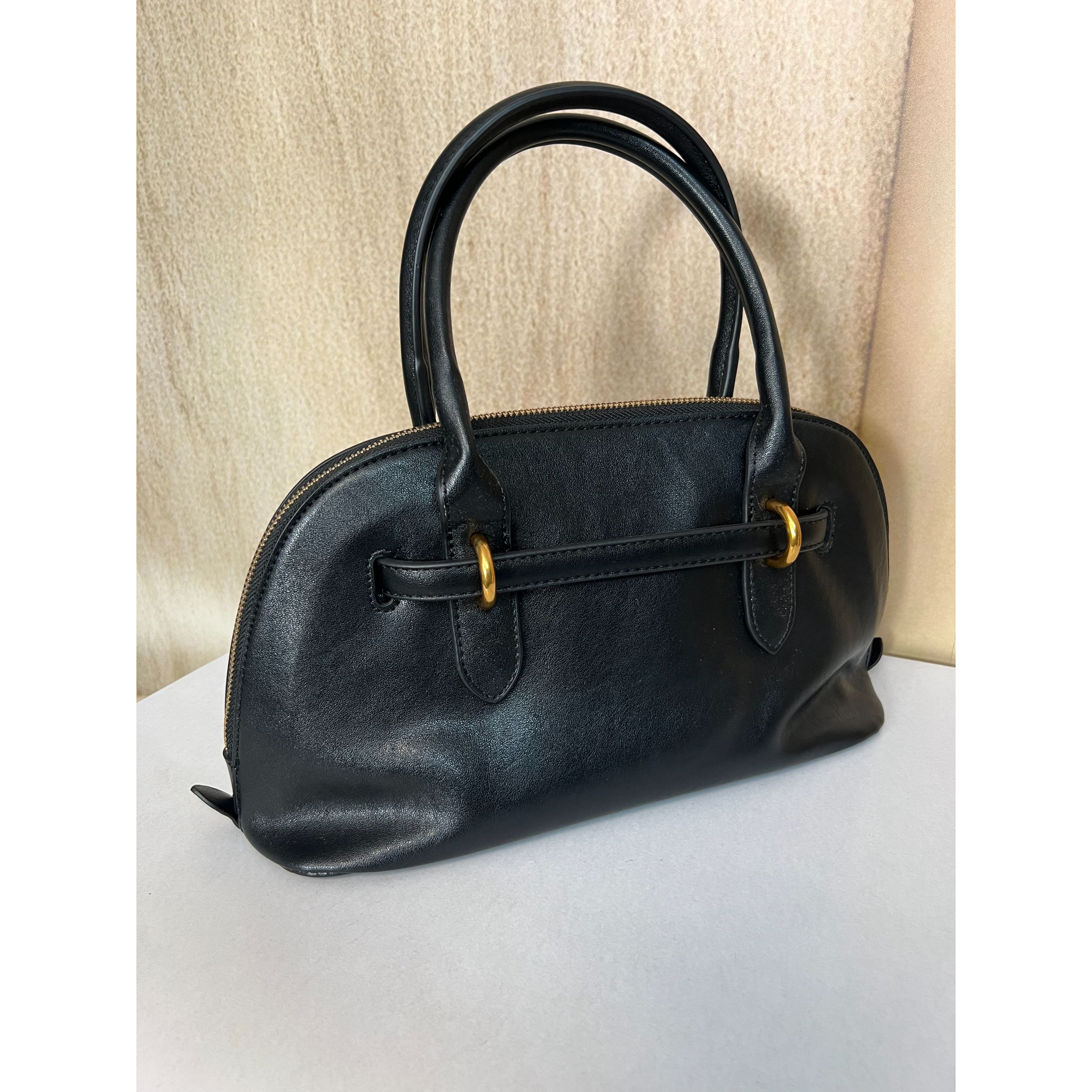 TOLEX2025新款手工百搭女包贝壳黑色时尚