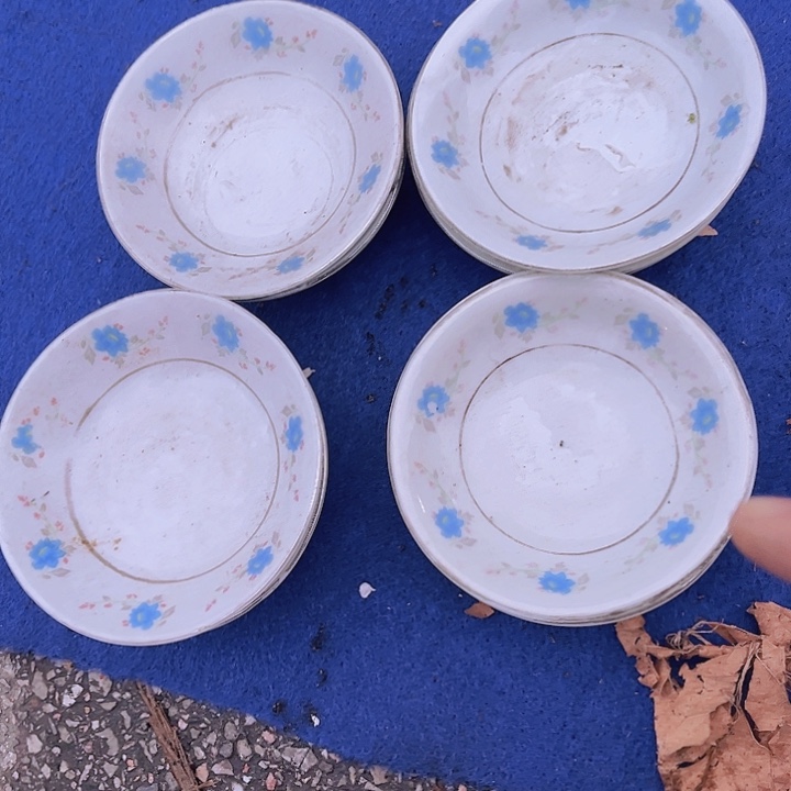 瓷片哦，对吧？这也太香了吧。