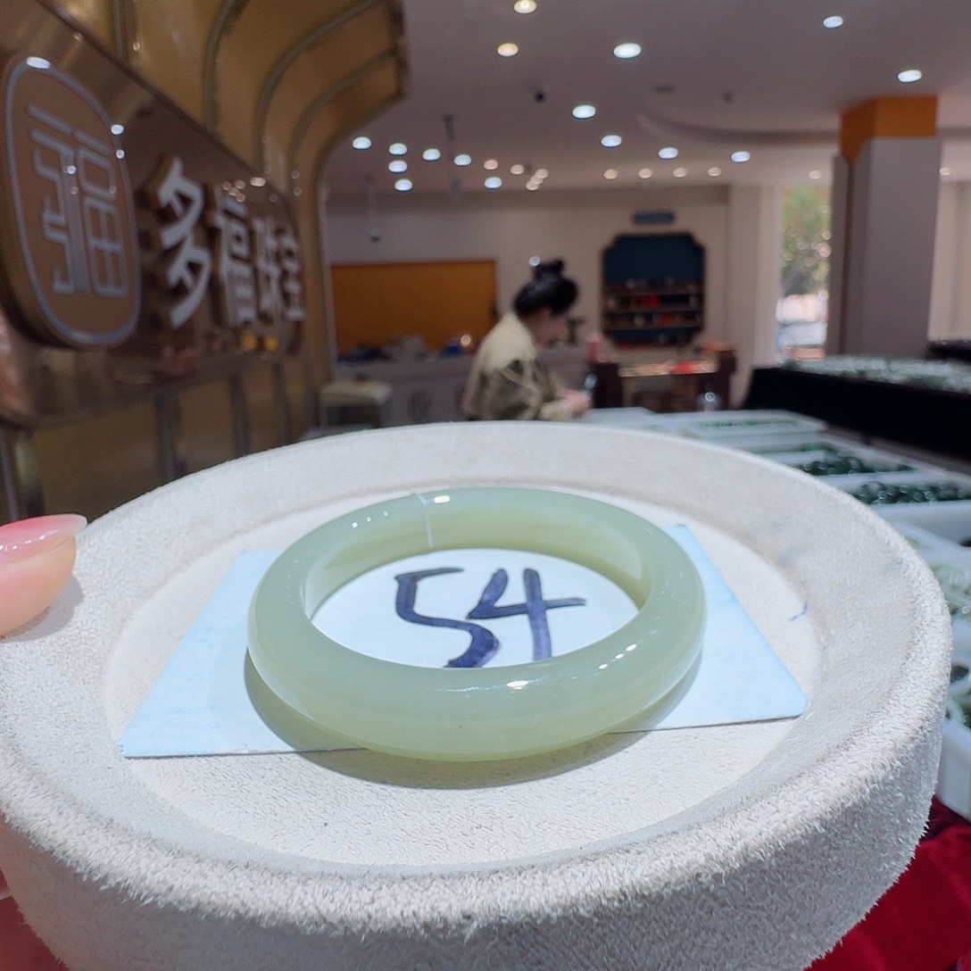 和田玉未镶嵌手镯299