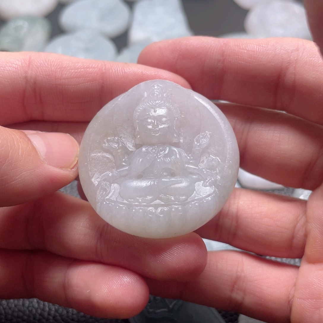 未镶嵌定制翡翠玲**儿翡翠