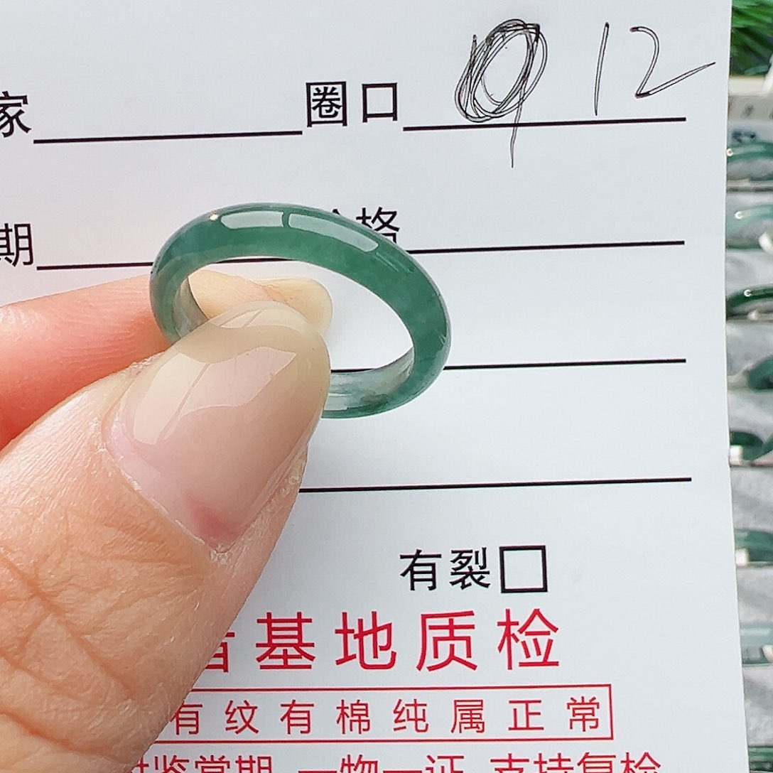 未镶嵌戒指翡翠假***灬翡翠