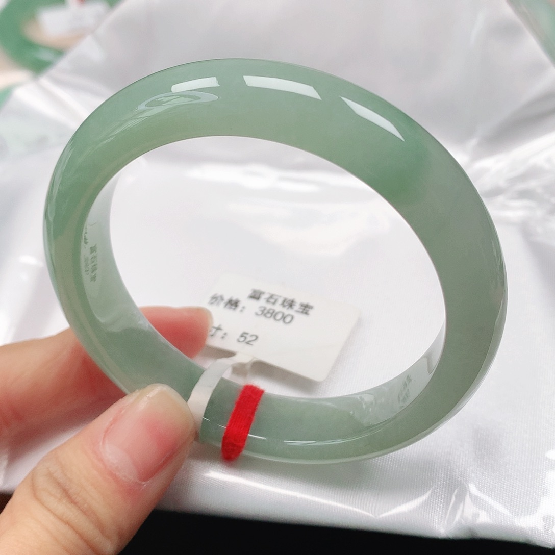 翡翠手镯未镶嵌天然翡翠手镯52