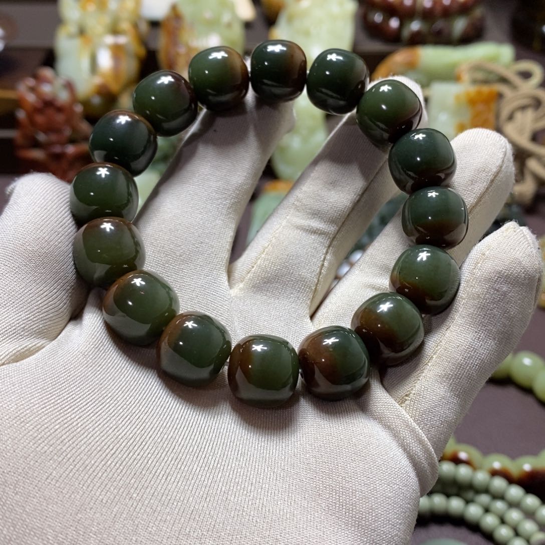 悟***道透闪石质玉未镶嵌手链